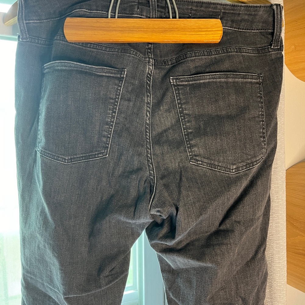 Universal Threads skinny leg women's jeans 14/32S